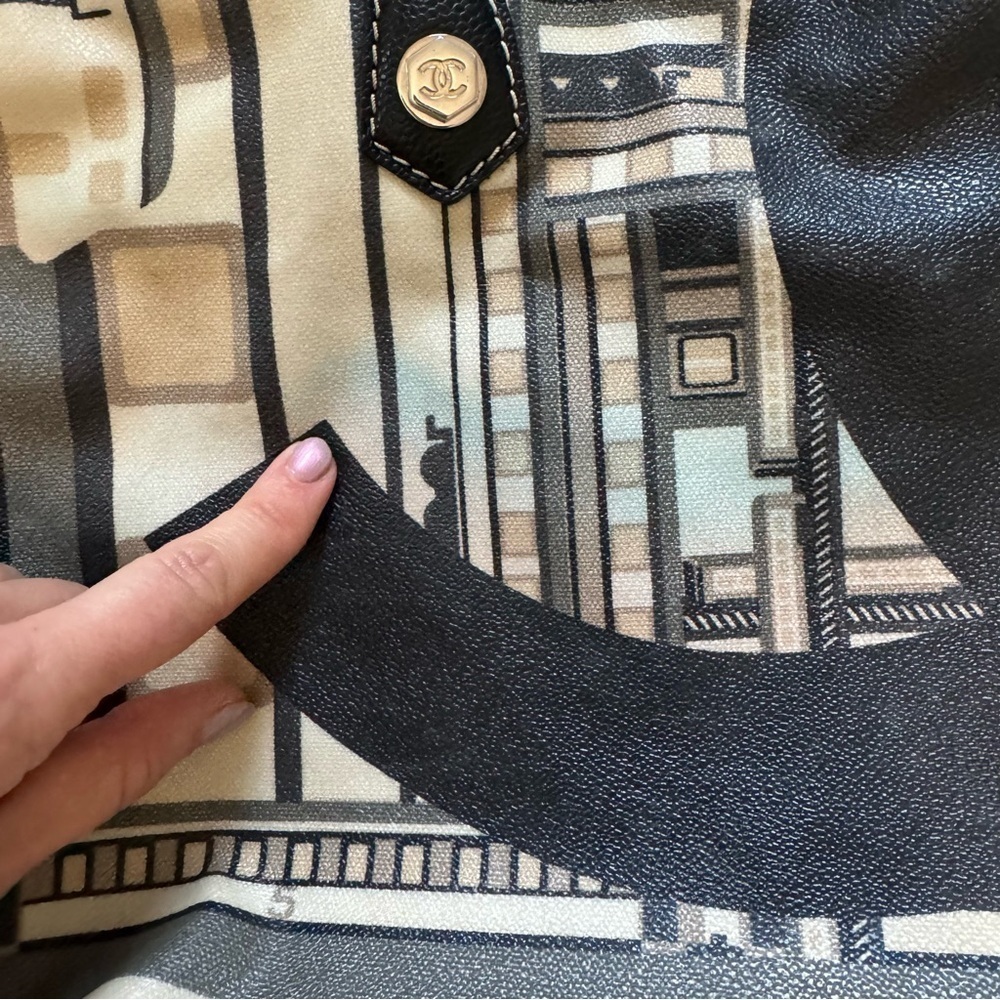 Authentic CHANEL Central Station Tote Bag XL - Picture 15 of 15